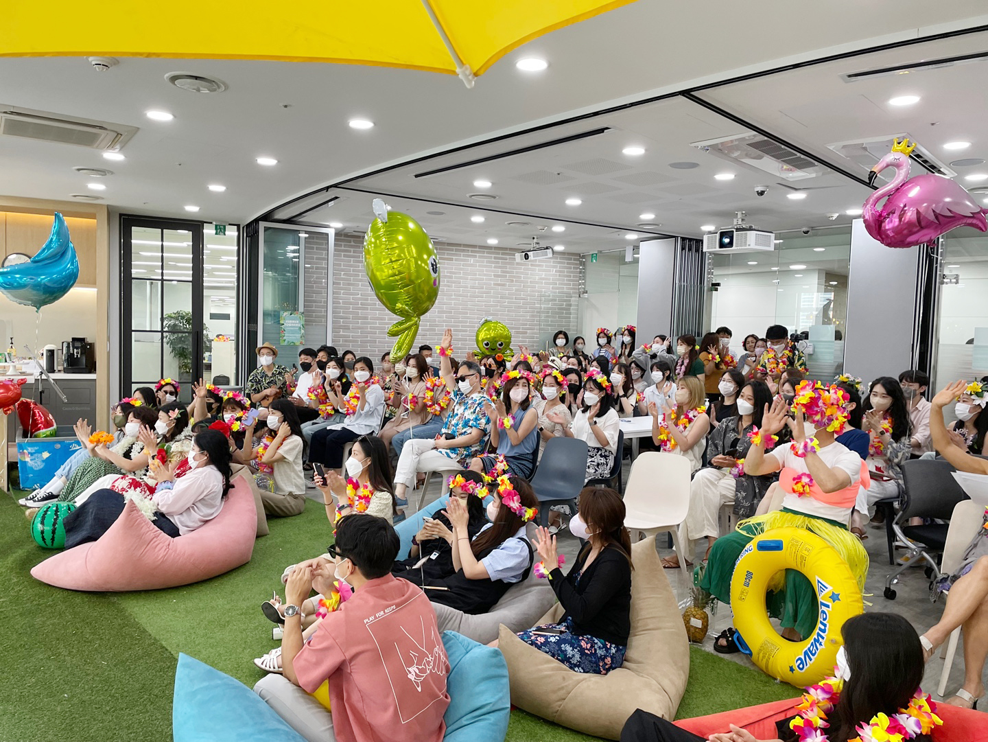 Ipsos in Korea - Hawaiian Beach Concept Townhall